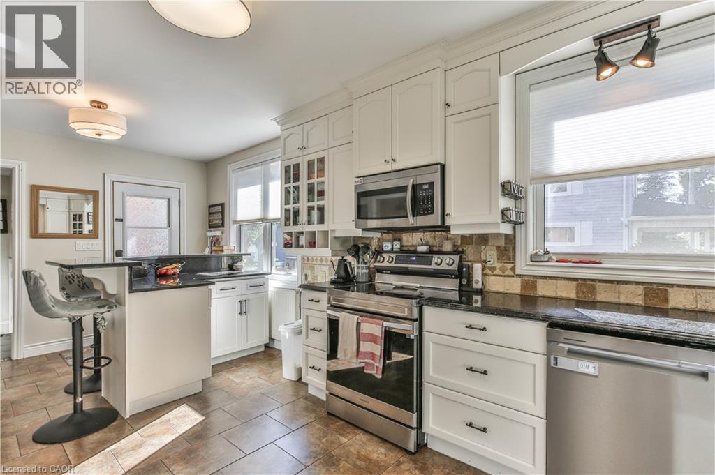 66 Lisgar Avenue, Tillsonburg, Ontario  N4G 3K9 - Photo 14 - 40872625