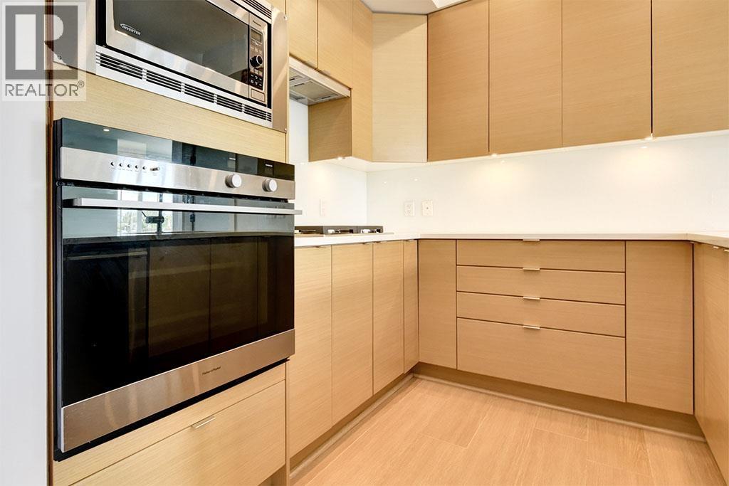 Ph7 2528 Collingwood Street, Vancouver, British Columbia  V6R 0C1 - Photo 14 - R3176947