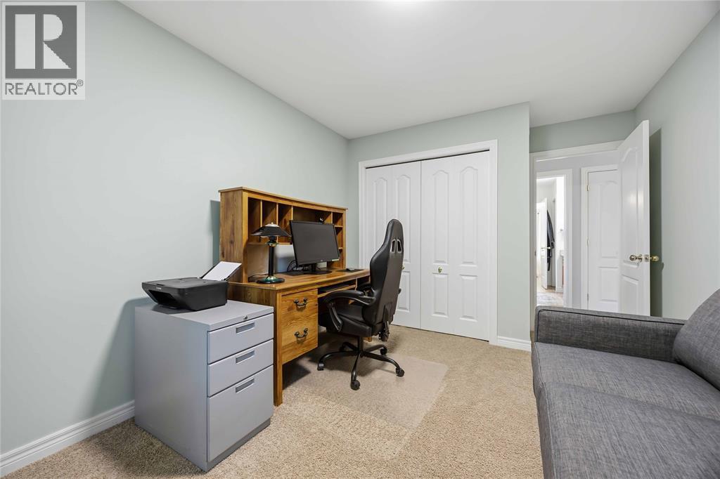 260 Cassandra Boulevard, Sarnia, Ontario  N7S 6M9 - Photo 19 - 26025573