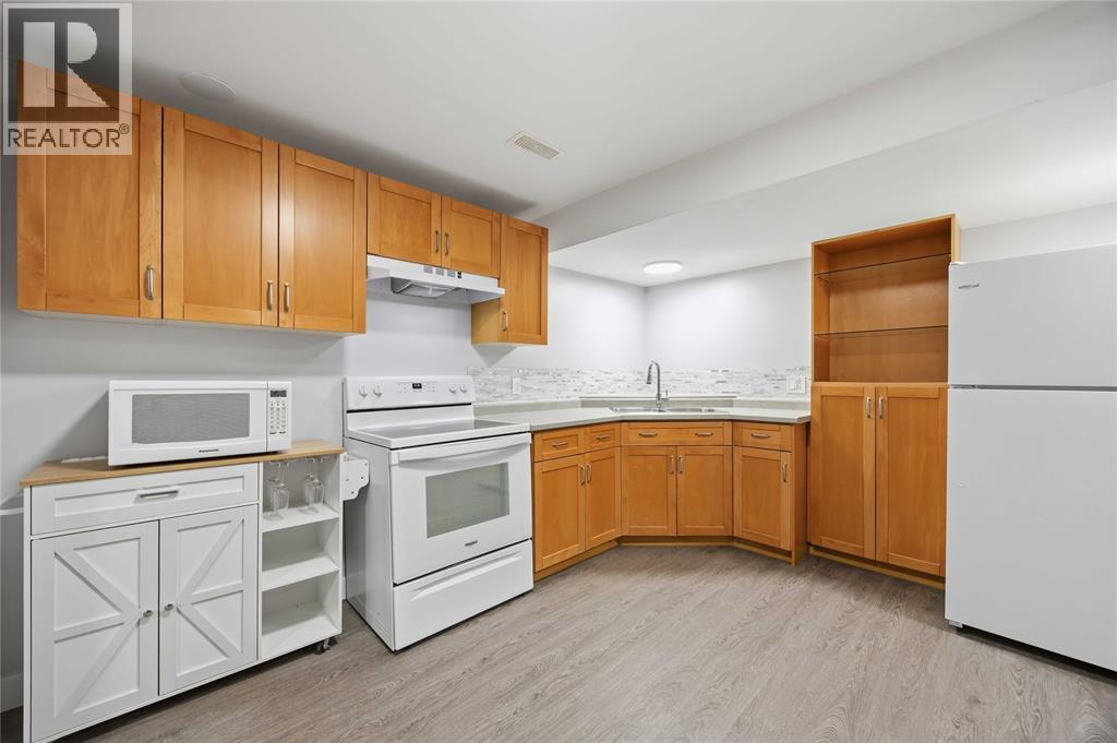 260 Cassandra Boulevard, Sarnia, Ontario  N7S 6M9 - Photo 26 - 26025573