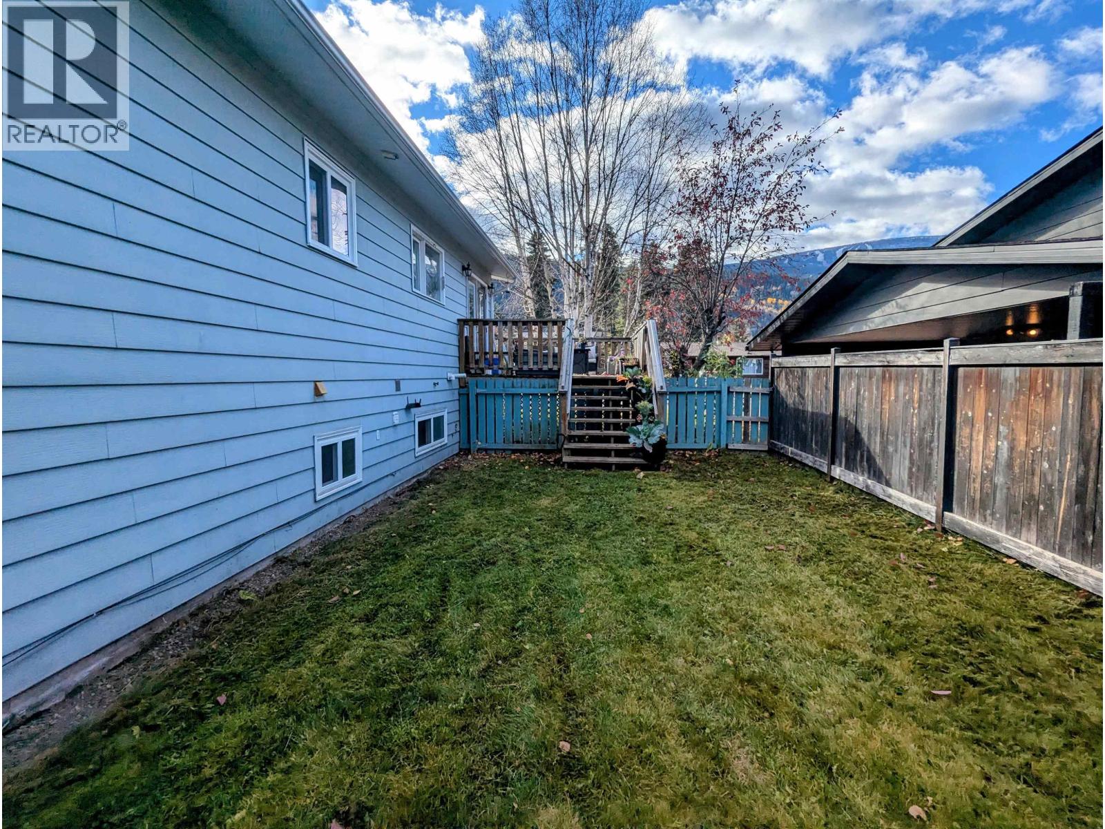 4256 Broadway Avenue, Smithers, British Columbia  V0J 2N0 - Photo 36 - R3176901