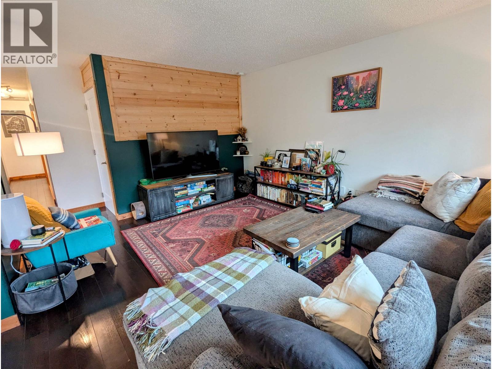 4256 Broadway Avenue, Smithers, British Columbia  V0J 2N0 - Photo 7 - R3176901