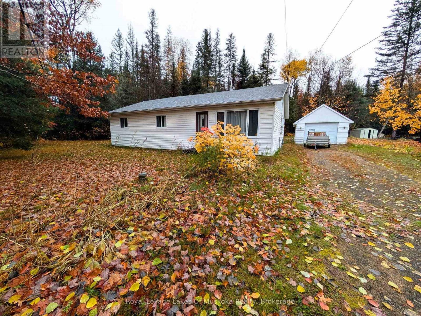 64 LAKESHORE DRIVE, strong, Ontario