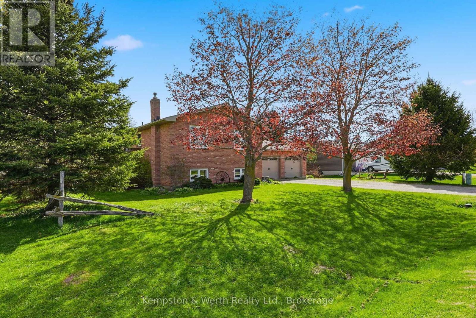24 Jordan Drive, North Huron (East Wawanosh), Ontario  N0G 1E0 - Photo 2 - X14099144