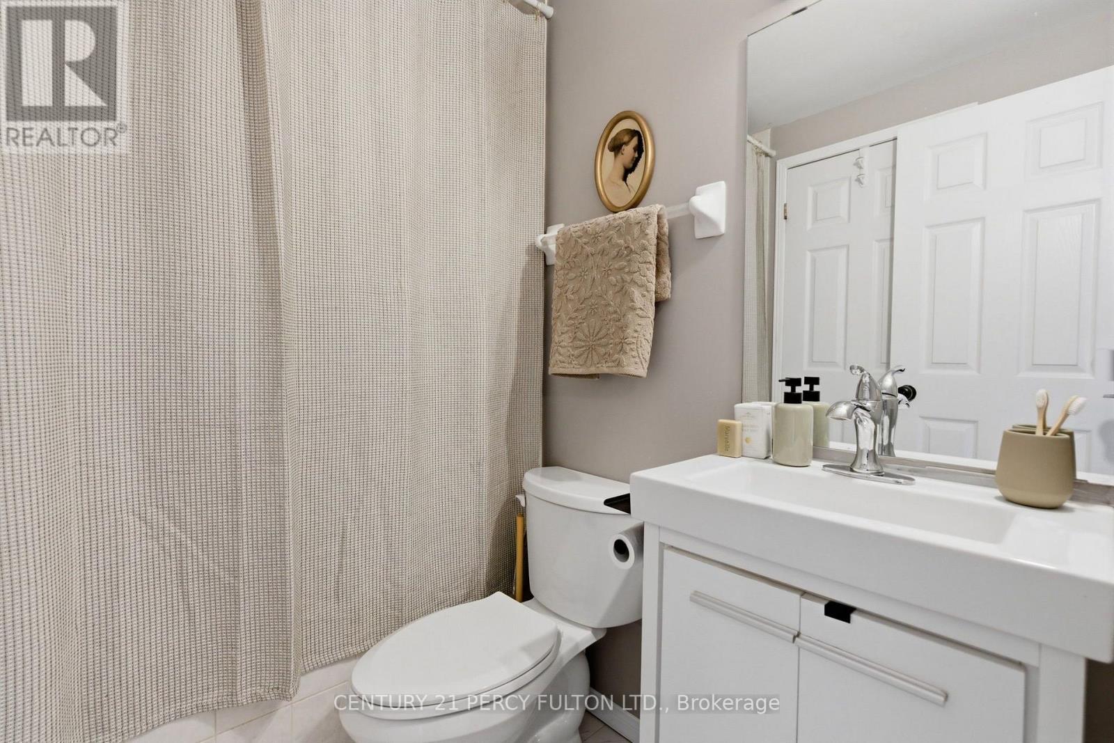 42 Cecil Found Crescent, Clarington, Ontario  L1E 2W1 - Photo 13 - E14099026