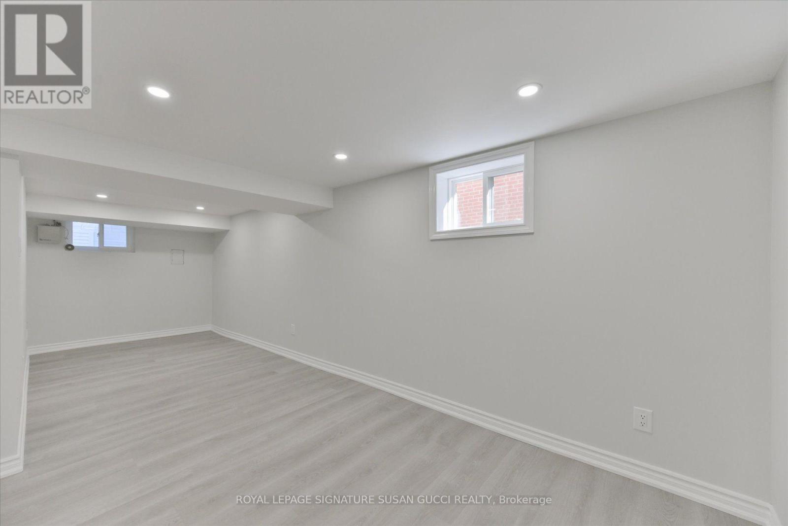 22 Holland Avenue, Toronto, Ontario  M4B 2C5 - Photo 29 - E14099122