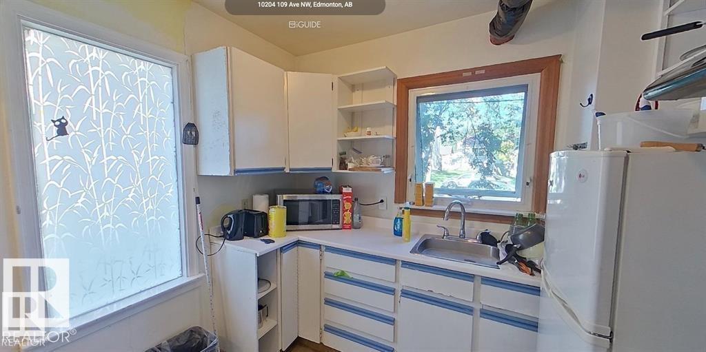 10204 123 AV NW
