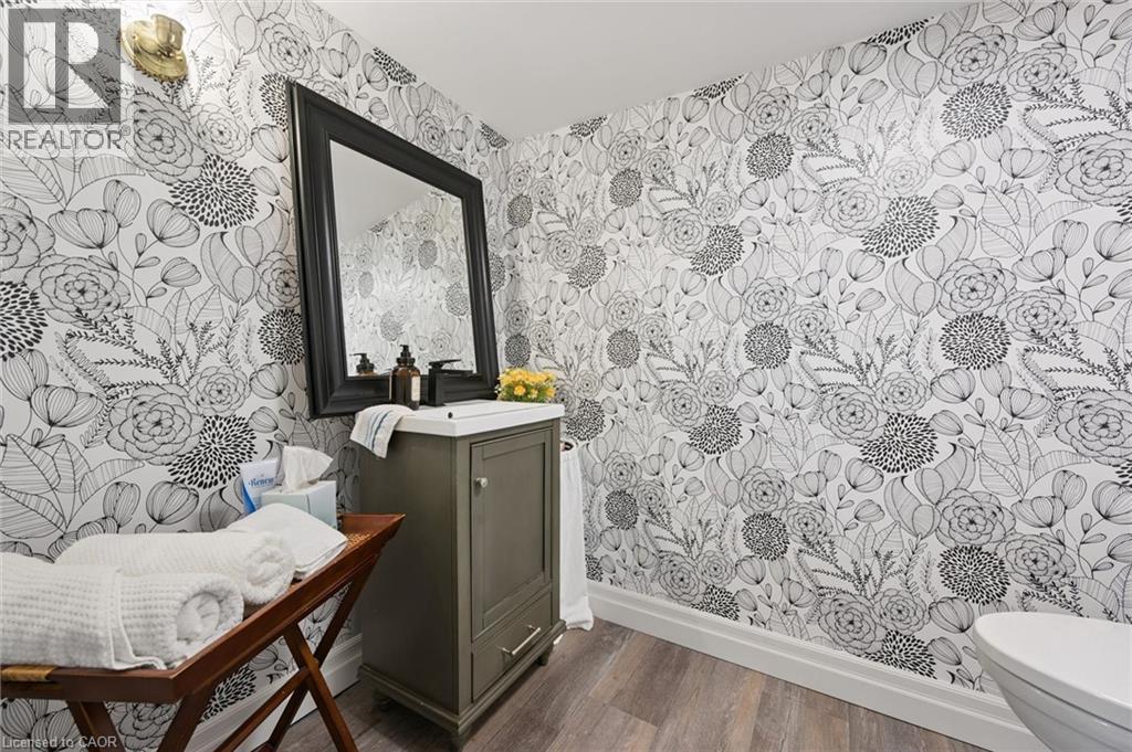 223 Pioneer Drive W Unit# H53, Kitchener, Ontario  N2P 1L9 - Photo 34 - 40870876