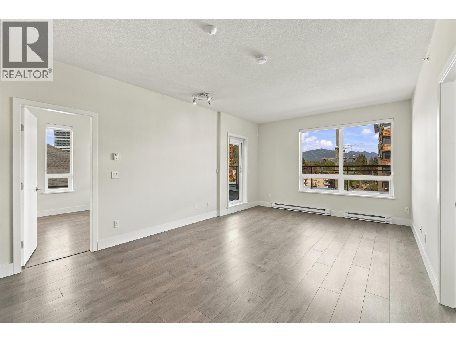 410 630 Como Lake Avenue, Coquitlam, British Columbia  V3J 0E4 - Photo 11 - R3176695