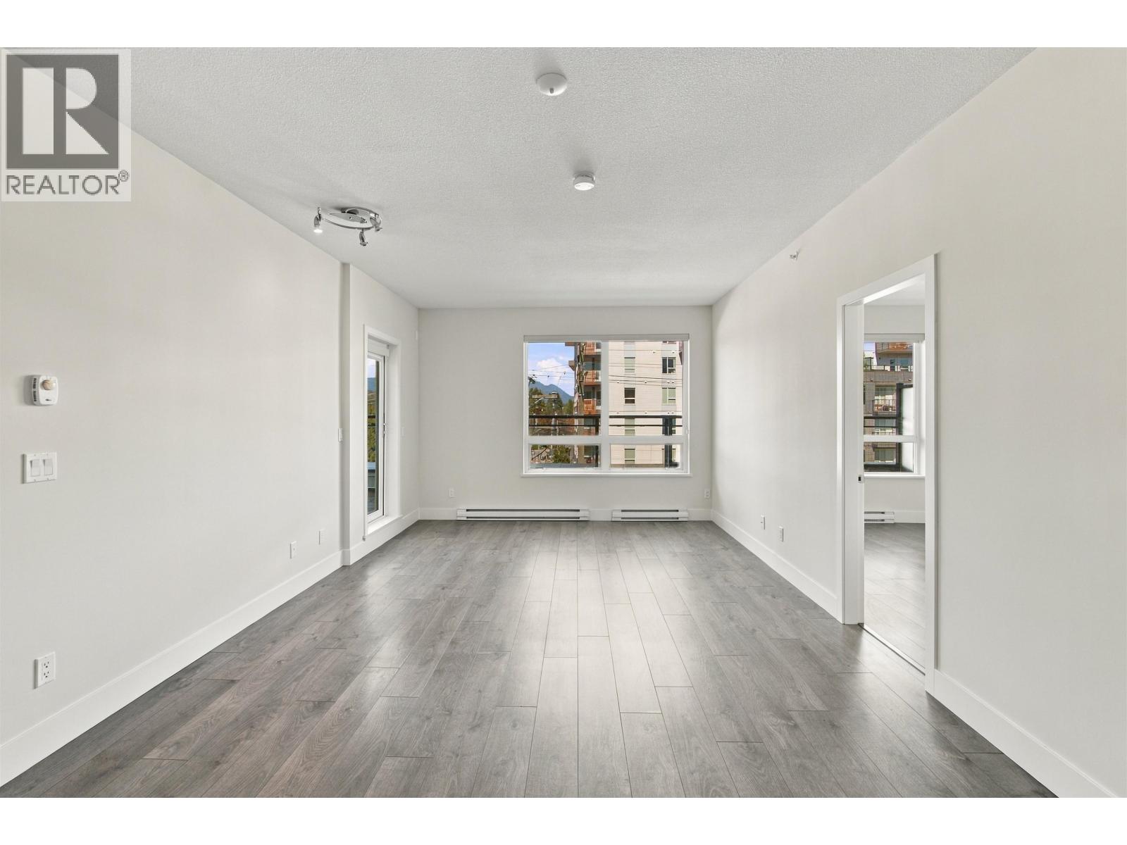 410 630 Como Lake Avenue, Coquitlam, British Columbia  V3J 0E4 - Photo 12 - R3176695
