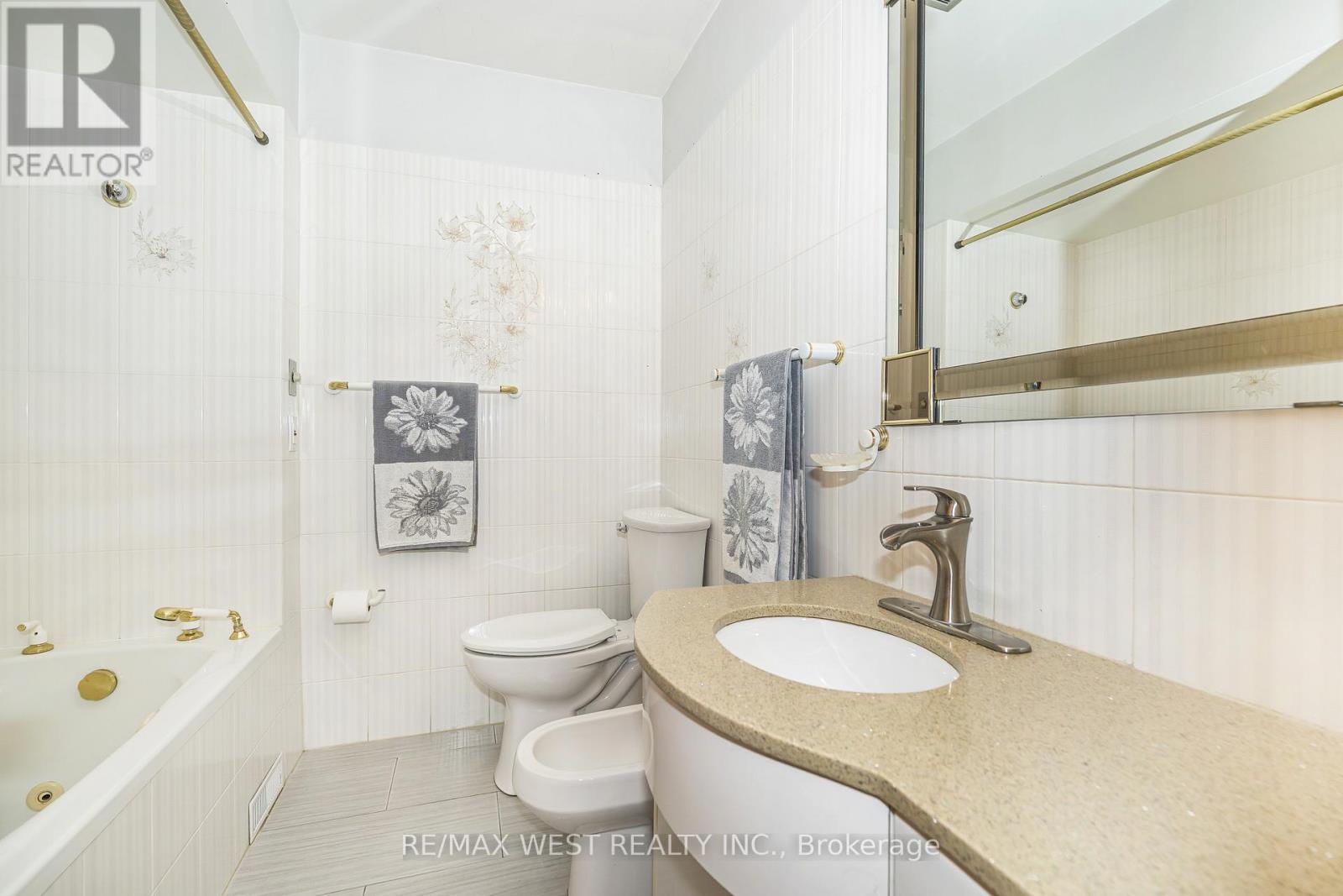 112 Harris Crescent, Vaughan, Ontario  L4L 1R9 - Photo 16 - N14099134