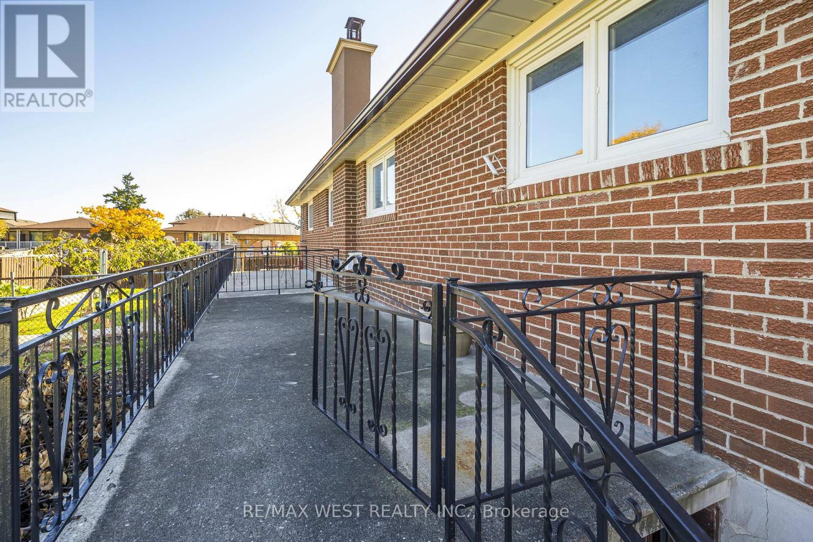 112 Harris Crescent, Vaughan, Ontario  L4L 1R9 - Photo 31 - N14099134