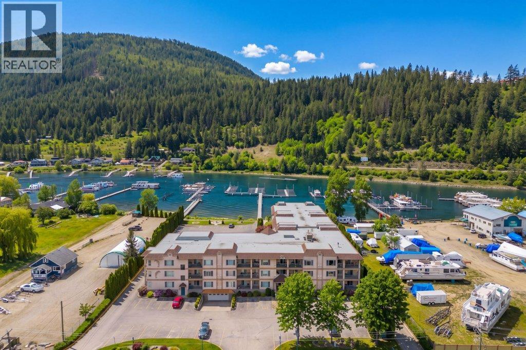 1002 Riverside Avenue Unit# 114, Sicamous, British Columbia  V0E 2V0 - Photo 11 - 10404038