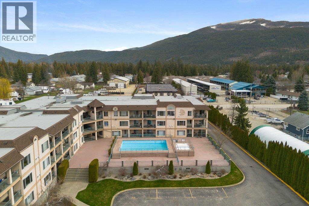 1002 Riverside Avenue Unit# 114, Sicamous, British Columbia  V0E 2V0 - Photo 47 - 10404038