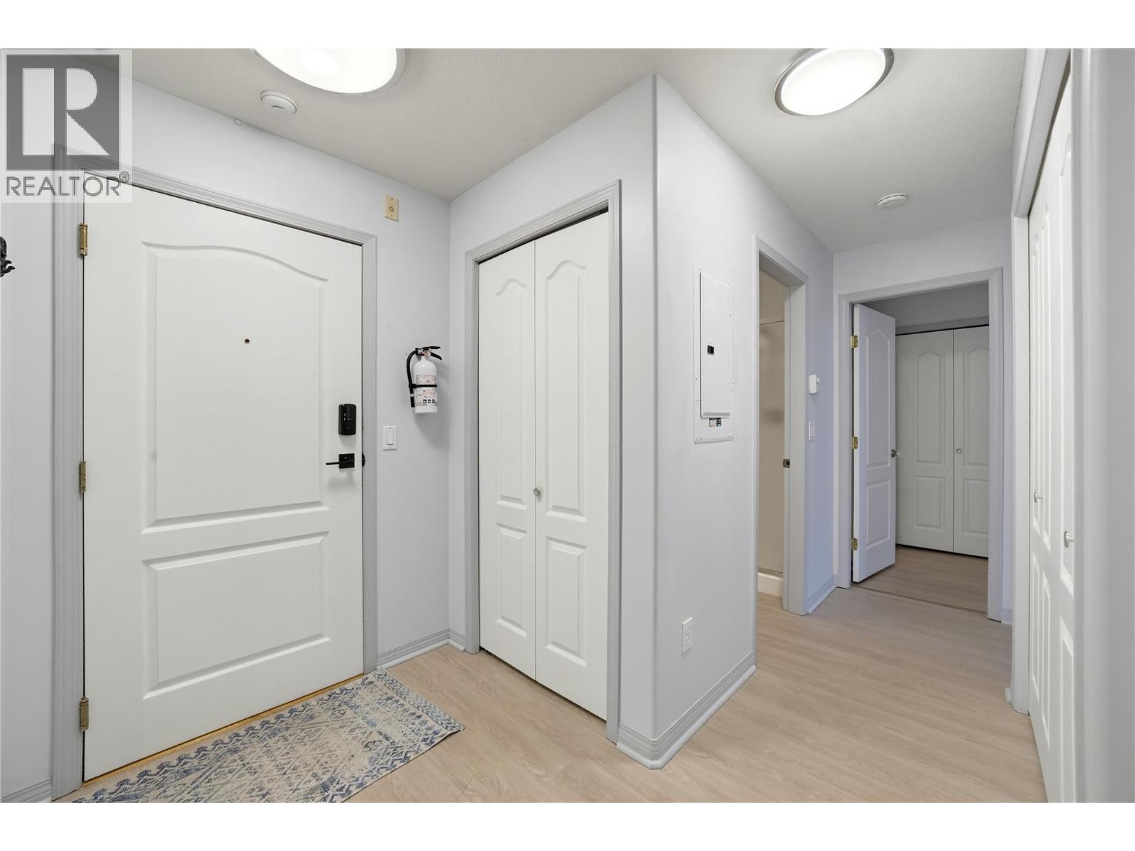 1002 Riverside Avenue Unit# 114, Sicamous, British Columbia  V0E 2V0 - Photo 24 - 10404038