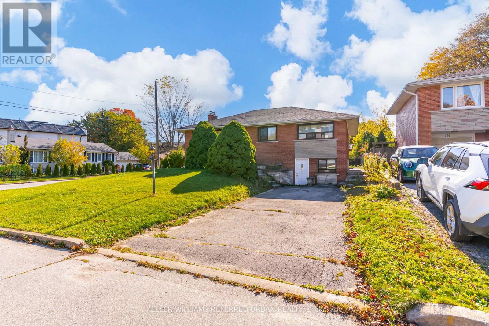 153 Newton Drive, Toronto, Ontario  M2M 2N4 - Photo 5 - C14098308