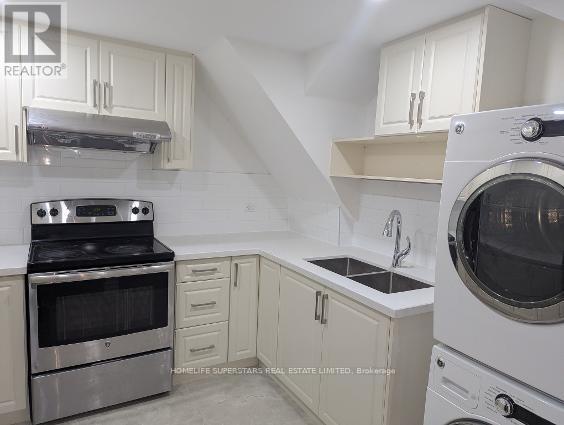 Basement Apartment - 26 Glenmore Crescent, Brampton (Northgate), Ontario  L6S 1H8 - Photo 3 - W14099150