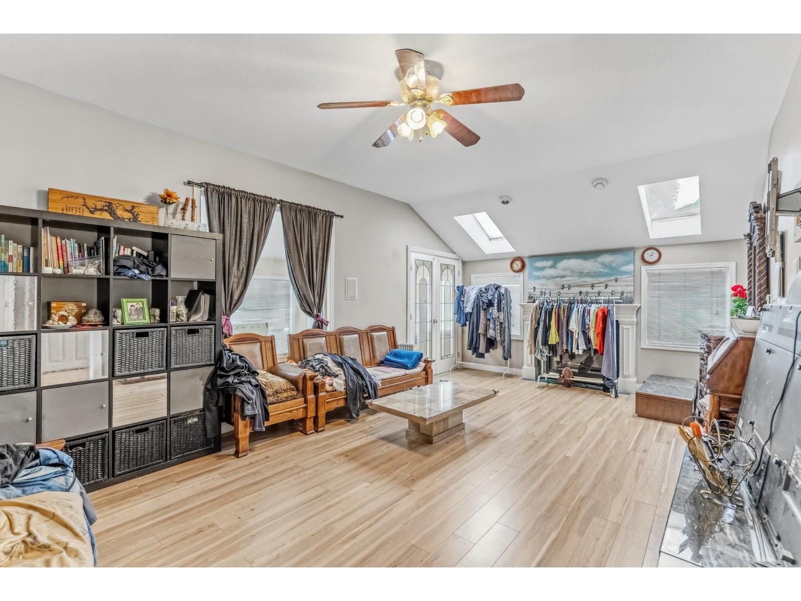 37165-37191 Lougheed Highway, Mission, British Columbia  V0H 1H0 - Photo 3 - R3175030