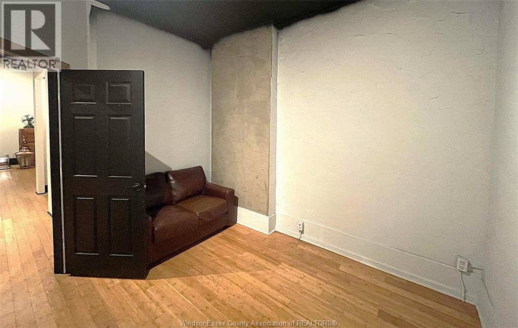 1719 Wyandotte Street East Unit# Main, Windsor, Ontario  N8Y 1C9 - Photo 11 - 26025787