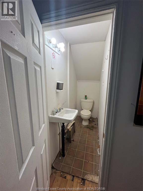 1719 Wyandotte Street East Unit# Main, Windsor, Ontario  N8Y 1C9 - Photo 13 - 26025787