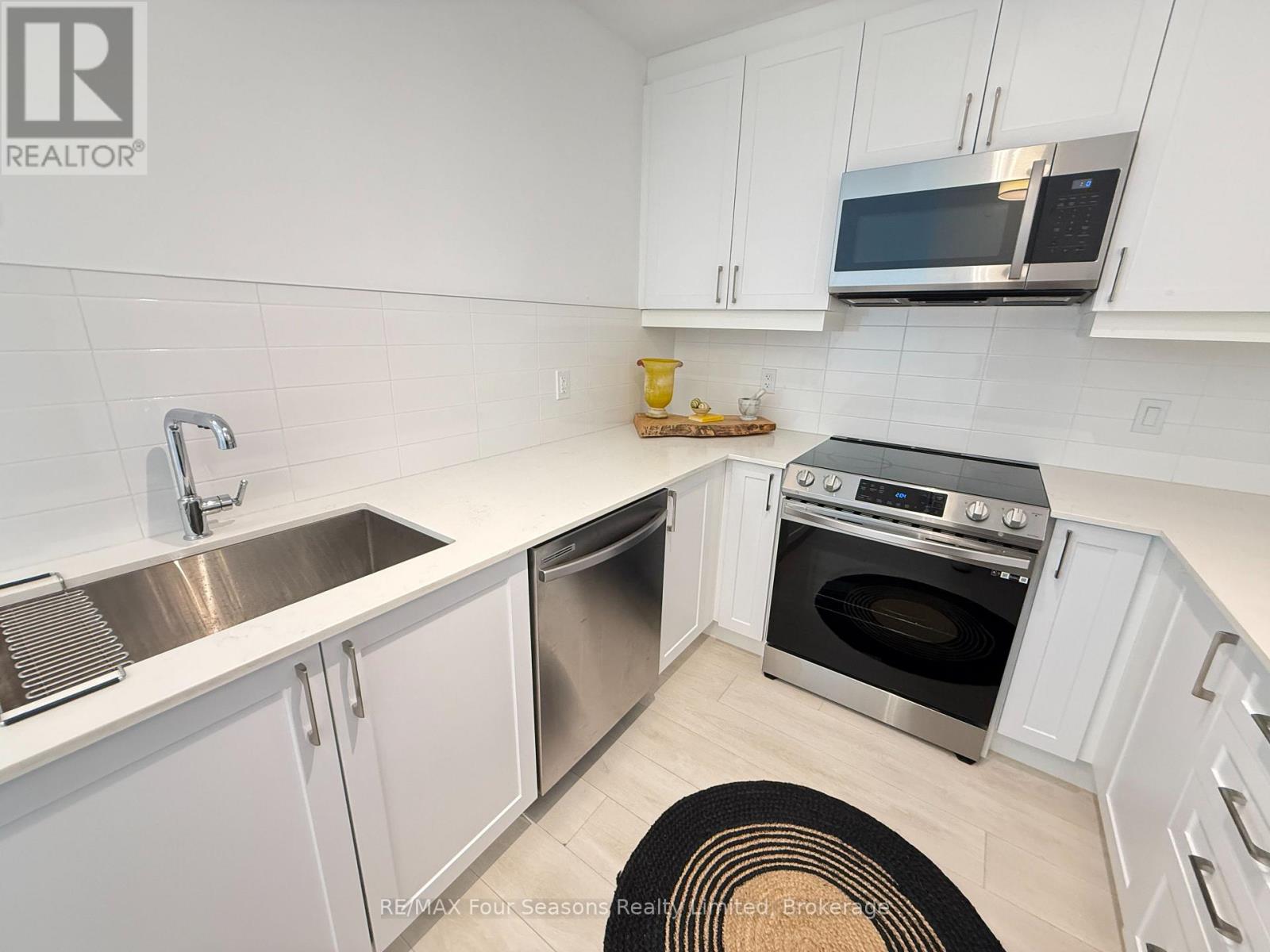 514 - 1 Hume Street W, Collingwood, Ontario  L9Y 0X3 - Photo 7 - S14097596