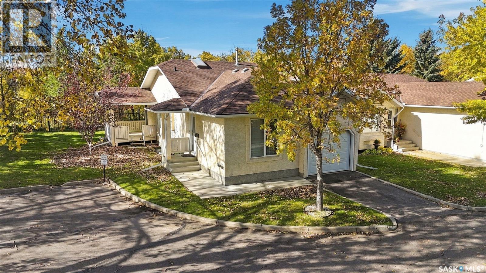218 815 Heritage Green, Saskatoon, Saskatchewan  S7H 5R6 - Photo 2 - SK051530