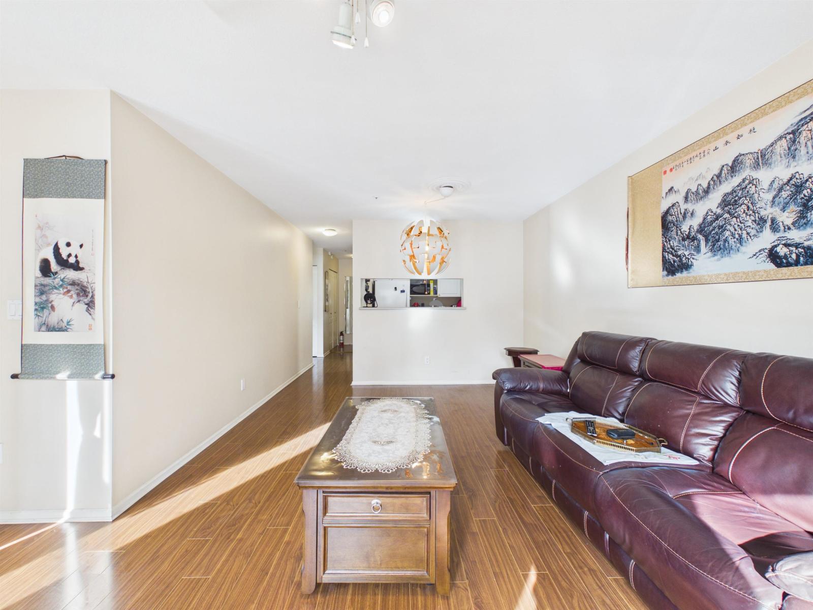 213 10082 132 STREET