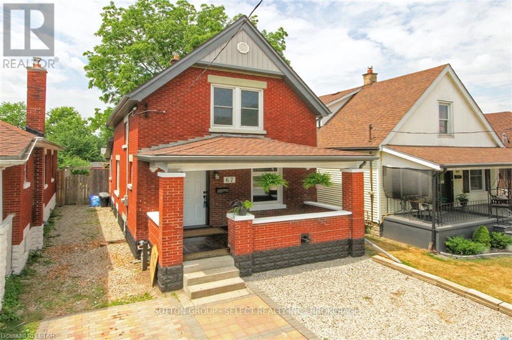 67 HYLA STREET, London East, Ontario