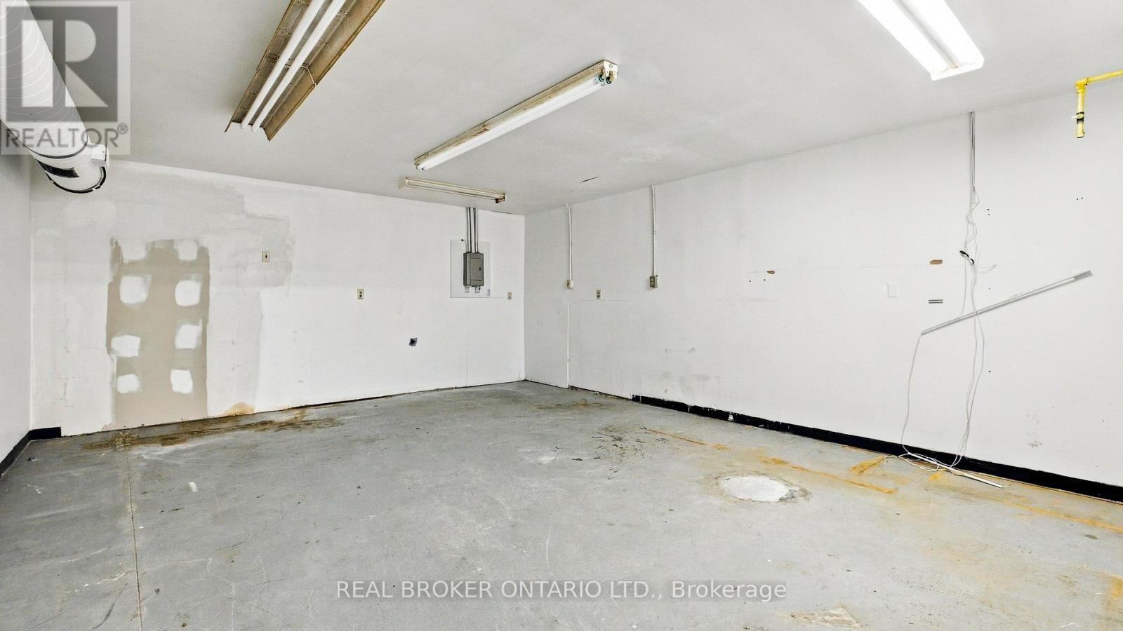 71 Industrial Avenue, Carleton Place, Ontario  K7C 3V7 - Photo 39 - X14099336
