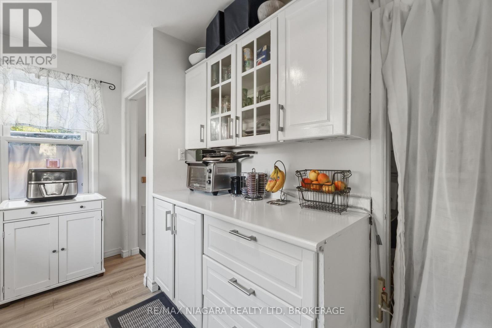 4 Walker Avenue, St. Catharines, Ontario  L2N 3L6 - Photo 12 - X14099266
