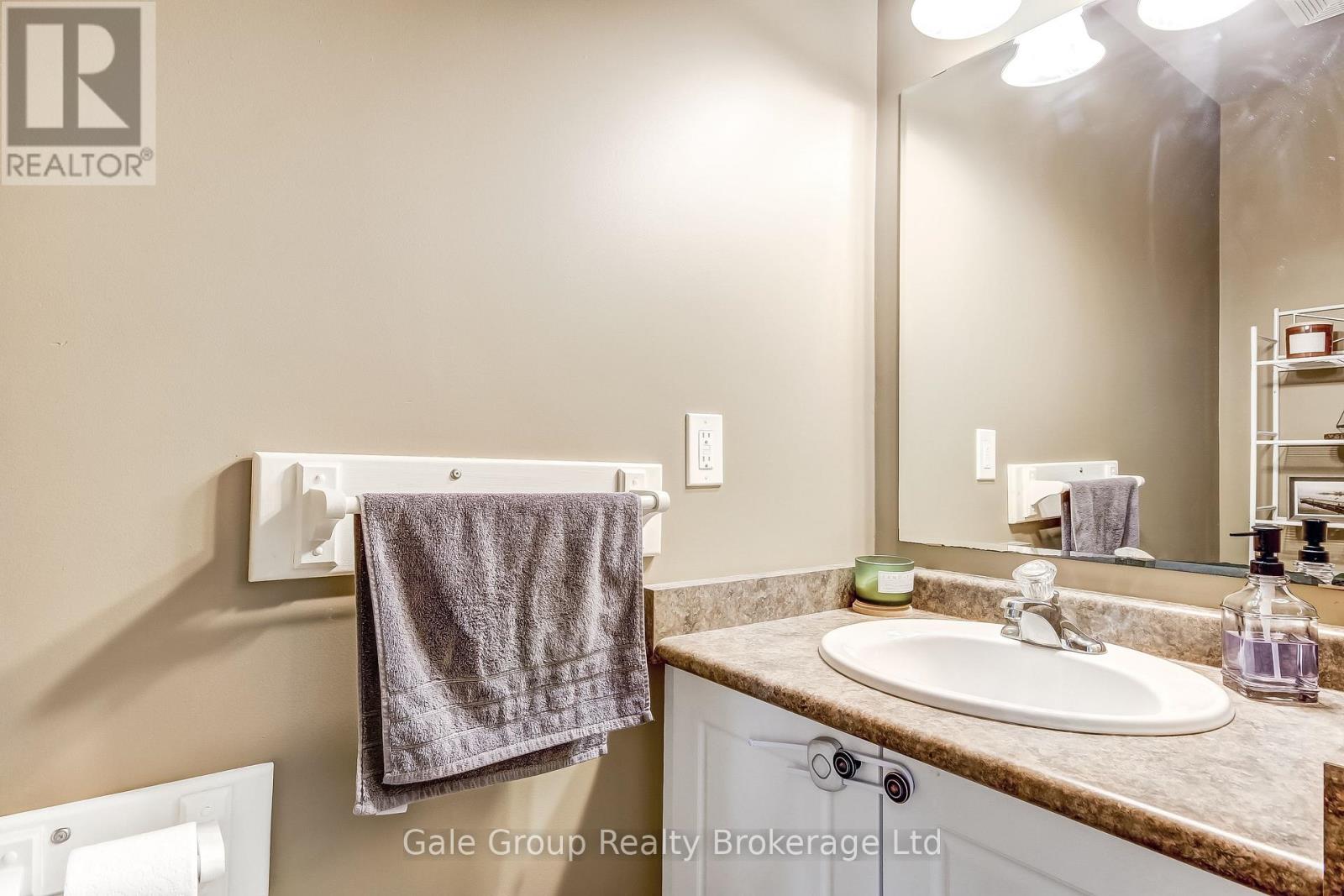 769 Southwood Way, Woodstock, Ontario  N4V 1G5 - Photo 9 - X14099264