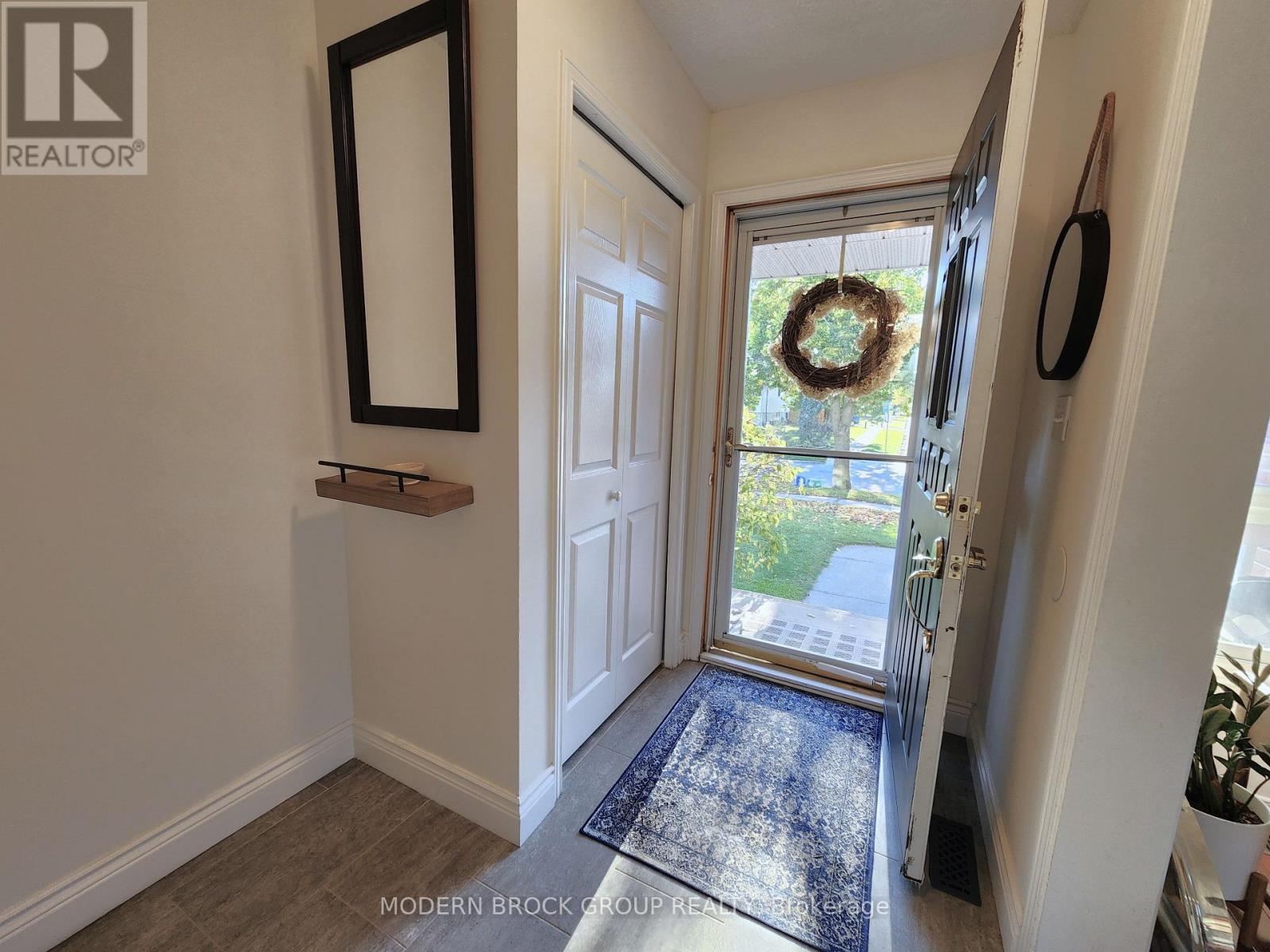 187 Dana Street, Brockville, Ontario K6V 6X3 - Photo 5 - X14099214