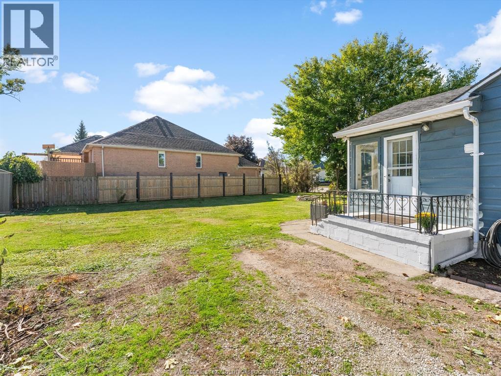1355 Sprucewood, Lasalle, Ontario  N9J 1X4 - Photo 34 - 26025790