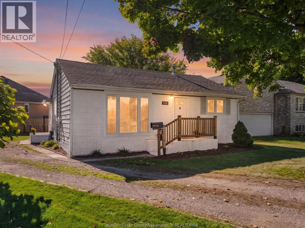 1355 Sprucewood, Lasalle, Ontario  N9J 1X4 - Photo 47 - 26025790