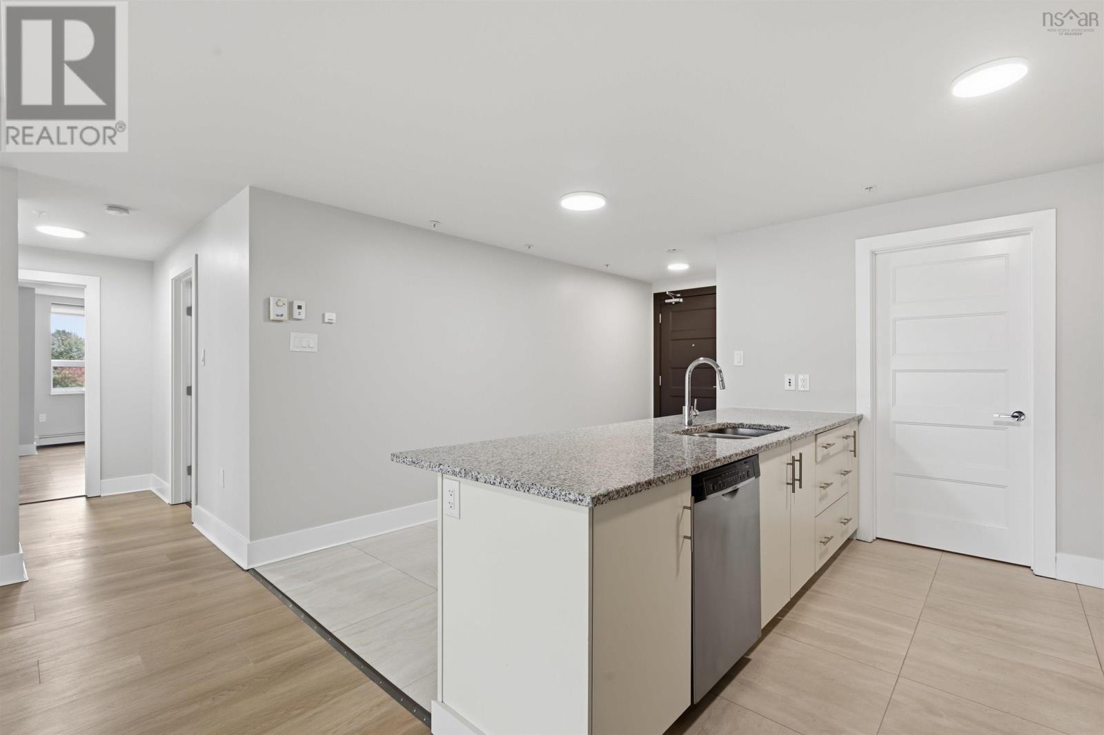 306 15 Kings Wharf Place, Dartmouth, Nova Scotia  B2Y 0C2 - Photo 2 - 202626251
