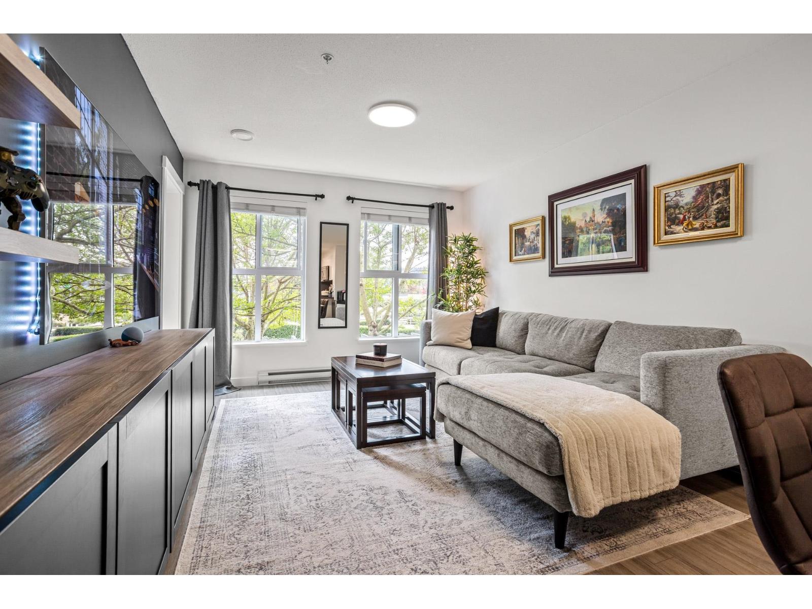 212 3323 151 Street, Surrey, British Columbia  V3Z 0L3 - Photo 3 - R3176564