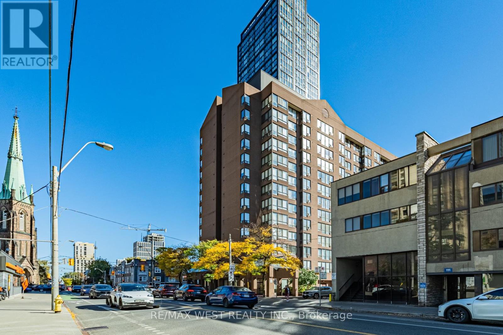 404 - 117 GERRARD STREET E, Toronto, Ontario