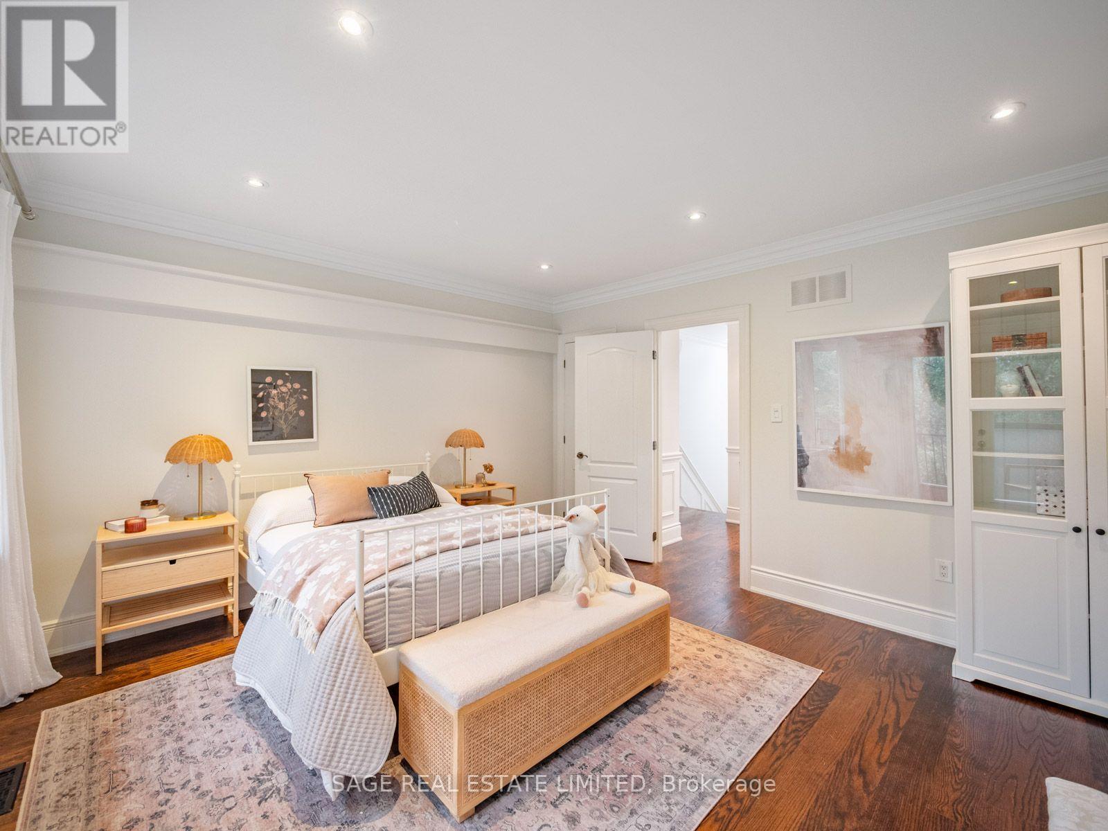 18a Sherwood Avenue, Toronto, Ontario  M4P 2A7 - Photo 29 - C14099262