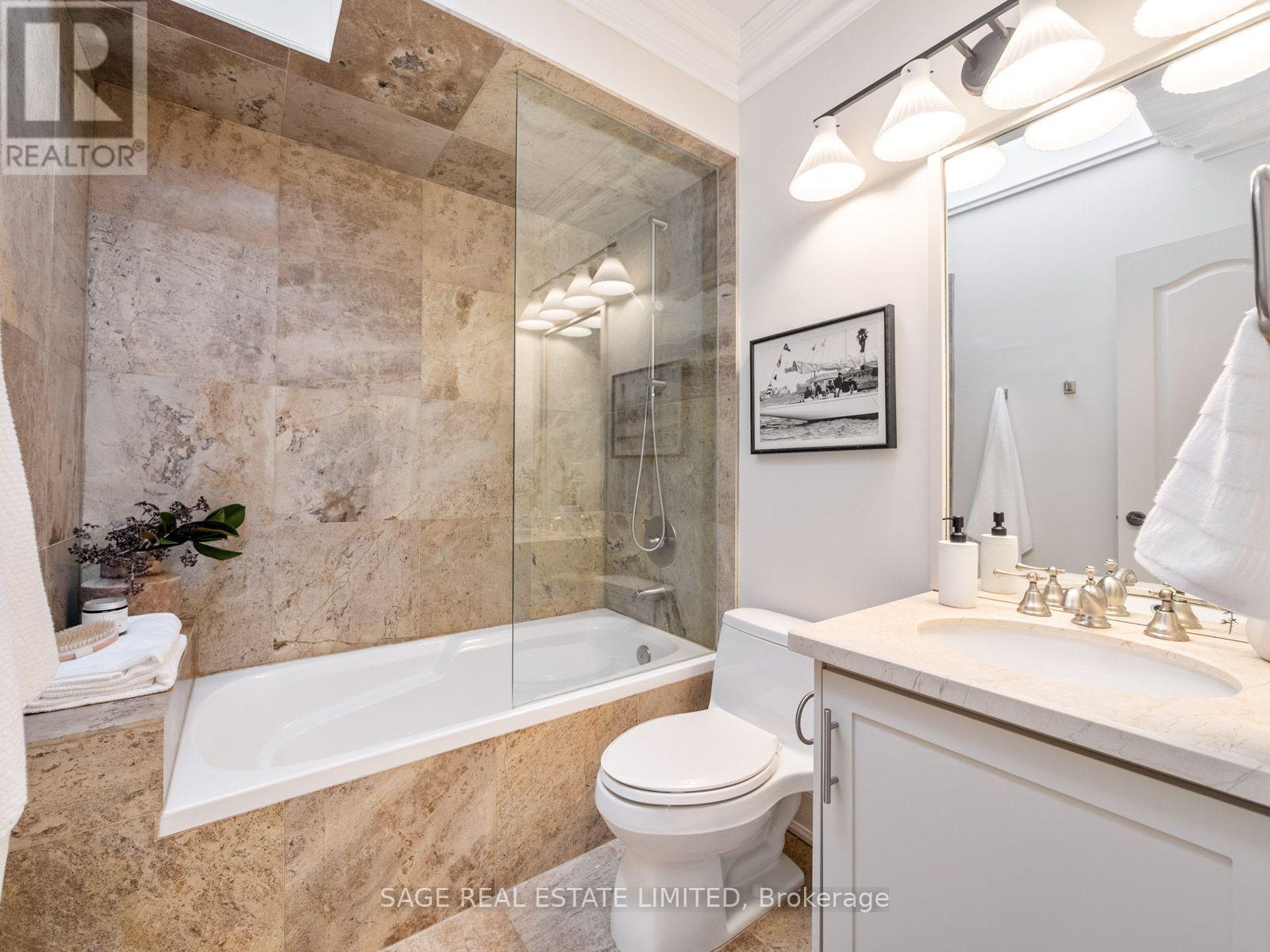 18a Sherwood Avenue, Toronto, Ontario  M4P 2A7 - Photo 31 - C14099262