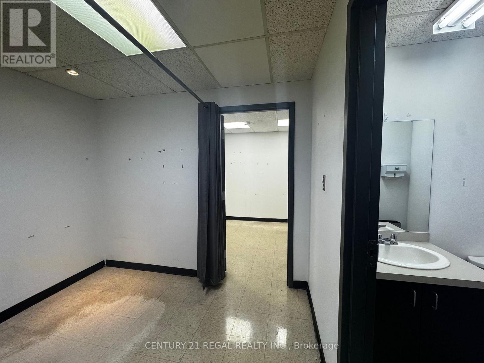 203 - 622 College Street, Toronto, Ontario  M6G 1B4 - Photo 8 - C14099280
