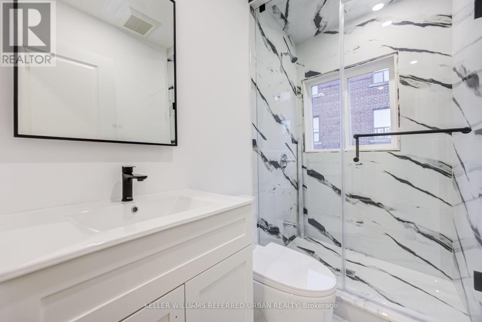 3455 Yonge Street, Toronto, Ontario  M4N 2N3 - Photo 10 - C14099300