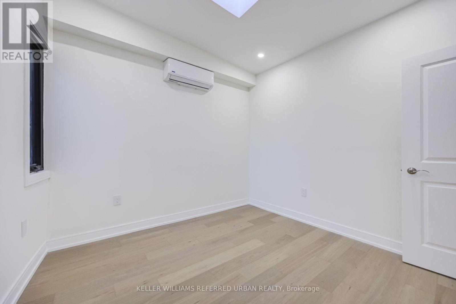 3455 Yonge Street, Toronto, Ontario  M4N 2N3 - Photo 14 - C14099300