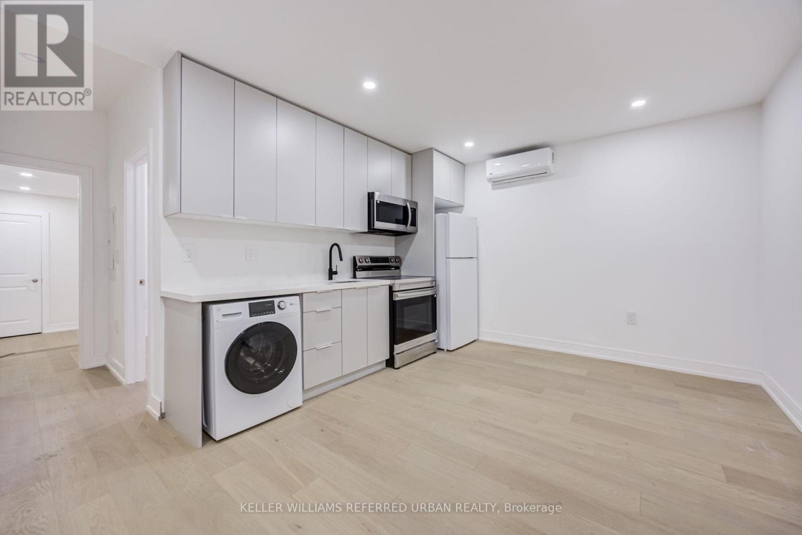 3455 Yonge Street, Toronto, Ontario  M4N 2N3 - Photo 8 - C14099300