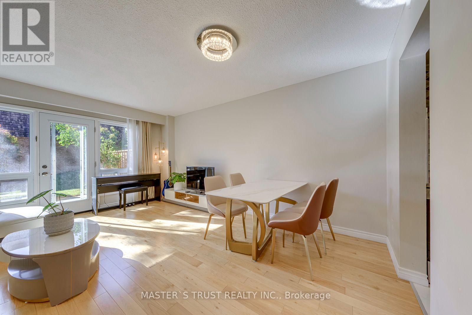 44 Tangle Briar Way, Toronto, Ontario  M2J 2M4 - Photo 13 - C14099302