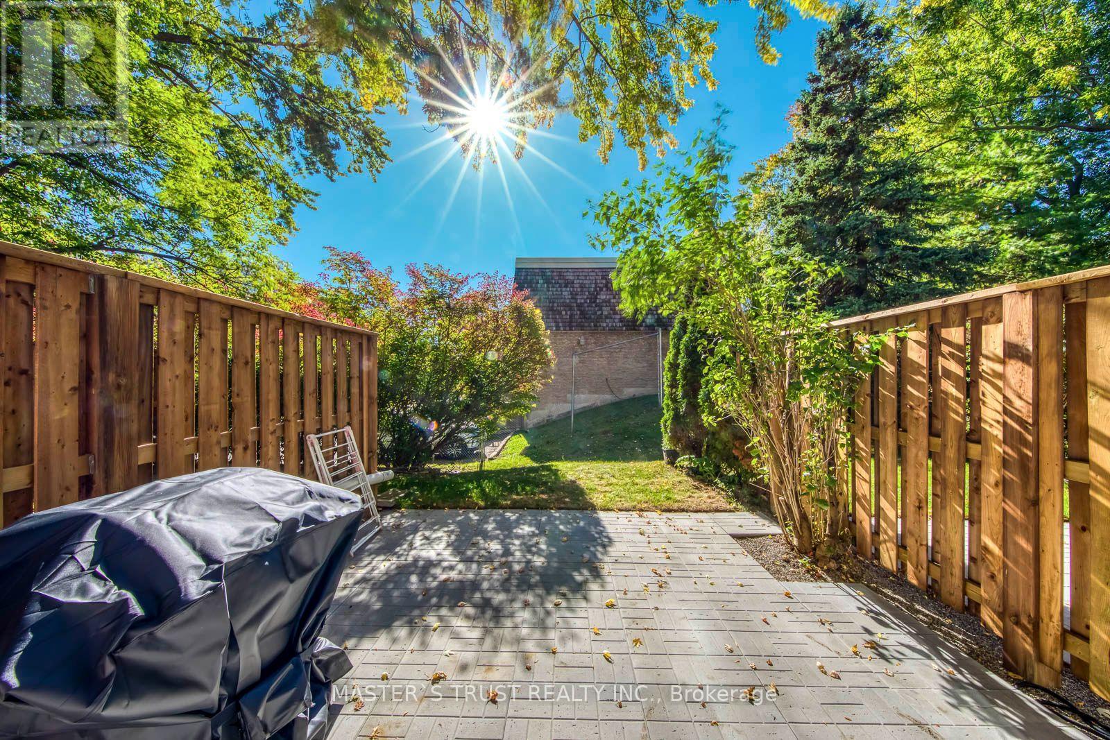 44 Tangle Briar Way, Toronto, Ontario  M2J 2M4 - Photo 41 - C14099302