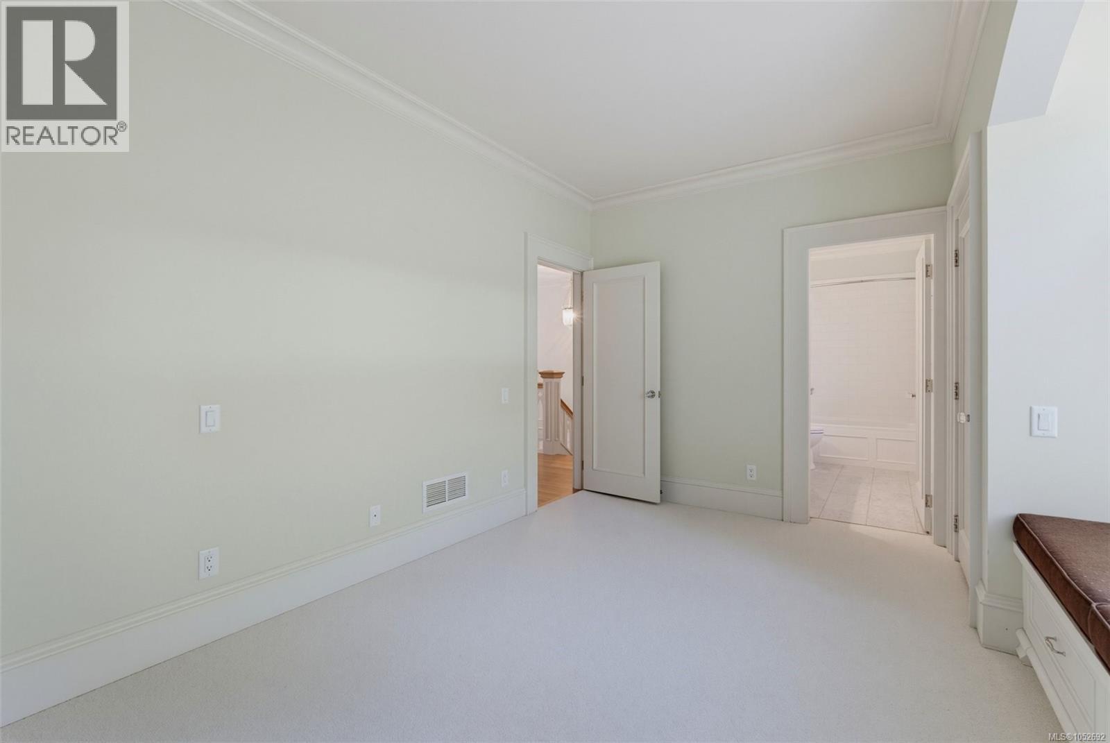 1568 Montgomery Ave