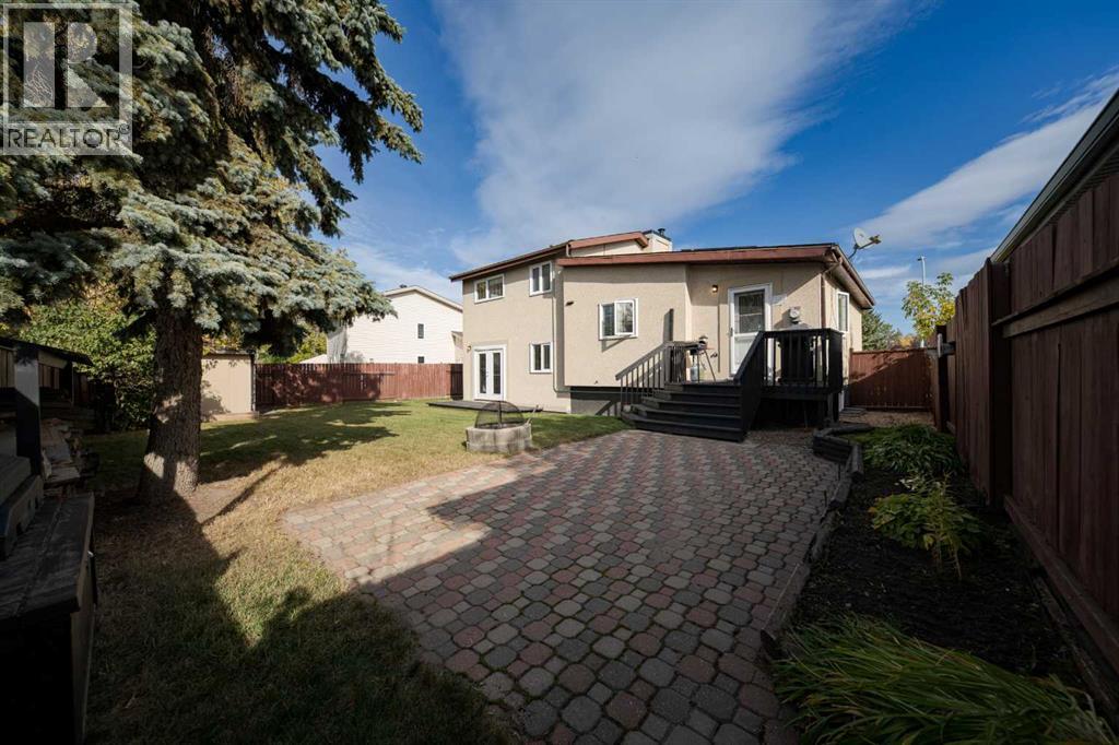 133 Whiteoak Garden