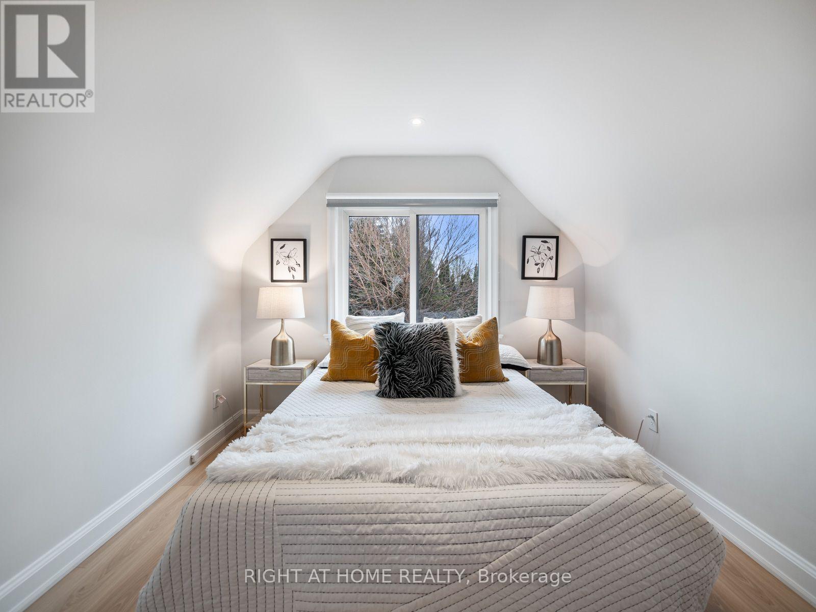49 Amsterdam Avenue, Toronto, Ontario  M4B 2B9 - Photo 28 - E14099158
