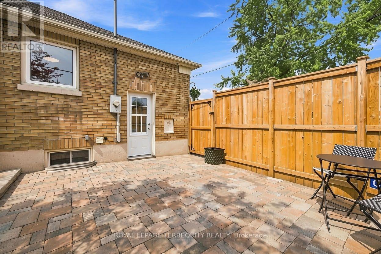 172 Central Park Boulevard S, Oshawa (Central), Ontario  L1H 5W7 - Photo 12 - E14099192