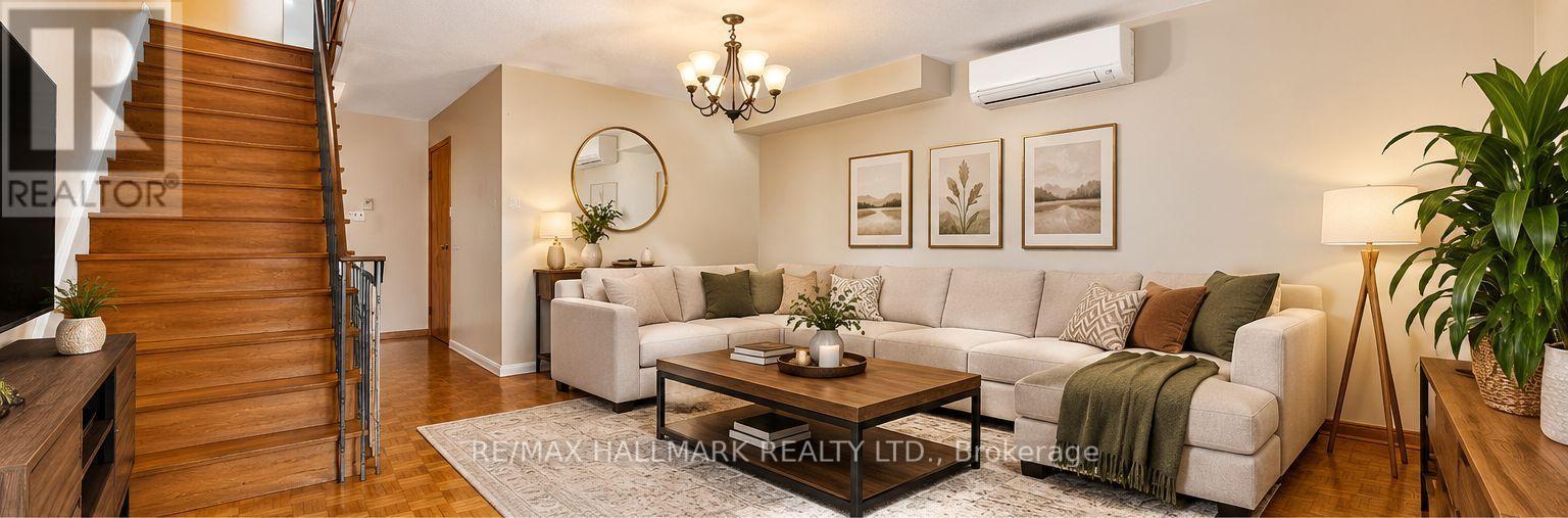 67 Aldergrove Avenue, Toronto, Ontario  M4C 1B3 - Photo 2 - E14099402